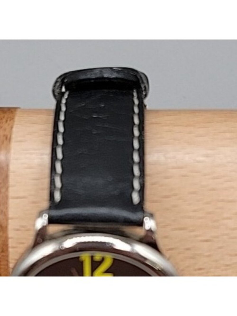 DC COMICS by 1989 Fossil Batman Unisex Watch 7.5 Black Leather Band 36mm BA-6315 - Picture 6 of 16